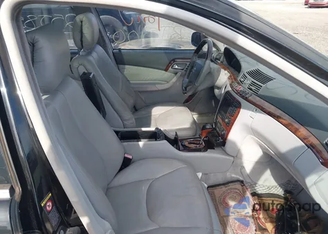 2000 Mercedes-Benz S 500 from USA, damaged, VIN WDBNG75J9YA109525